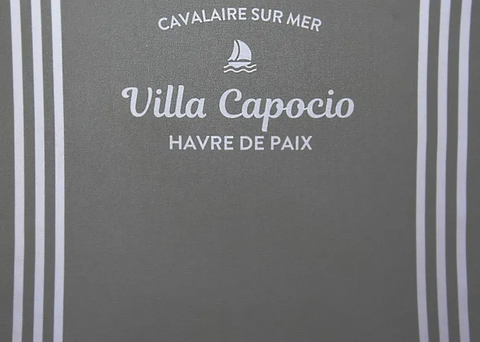 Capocio فيلة كافالير سور مير